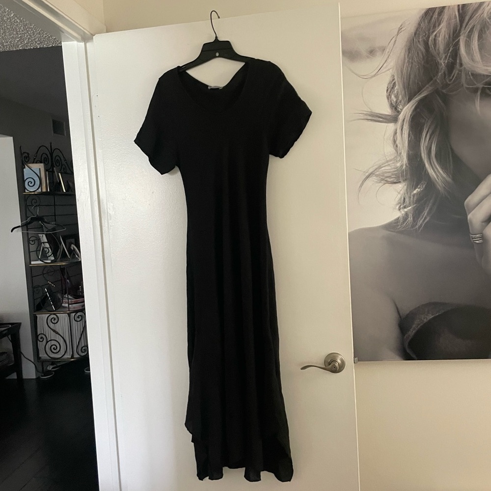 Black V-Neck Short Sleeve Linen maxi dress from Italy. Size medium.